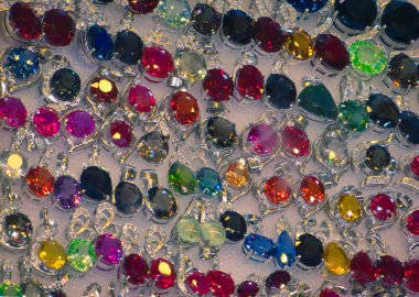 parlak ucuz kadın bijouterie, takı, parlak cam, arka plan