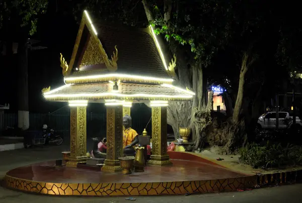 Siem Reap Cambodia December 2018 Small Buddhist Sanctuary Adorned Decorative — Stock Photo, Image