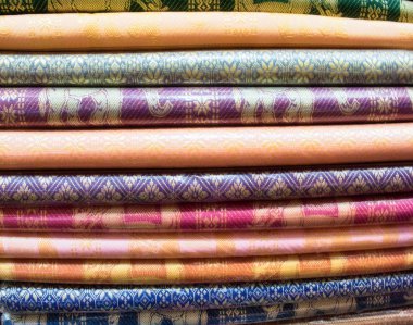 Renkli kumaş kesim, bire bir katlanmış, dokuma doku, arka plan