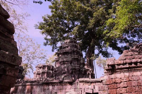 Alter Steinturm Einer Verlassenen Tempelanlage Südostasien Architektonisches Erbe Des Khmer — Stockfoto
