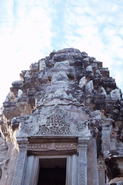 Den Övre Delen Ett Tornen Angkor Temple Complex Den Arkitektoniska — Stockfoto