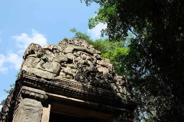 Bangunan Abad Pertengahan Yang Bobrok Indochina Reruntuhan Kuil Hindu Kuno — Stok Foto