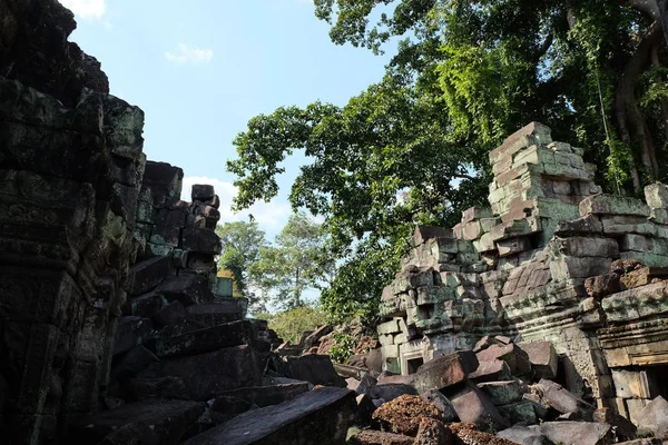 Руины Средневековых Каменных Зданий Камбодже Разрушенные Старые Здания — стоковое фото