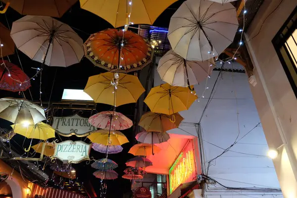 Siem Reap Cambodia December 2018 Multi Colored Umbrellas Hung City — ストック写真