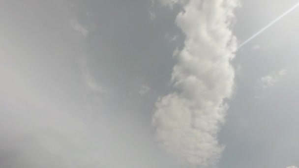 Molnig Himmel Inför Ett Åskväder Överväldigad Tidsfrist — Stockvideo