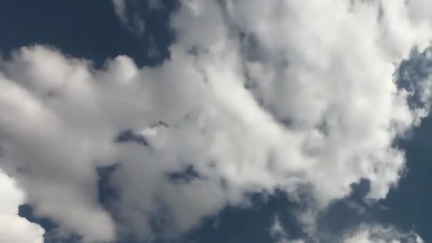 Nuages Sur Ciel Bleu Timelapse Vidéo Accélérée — Video