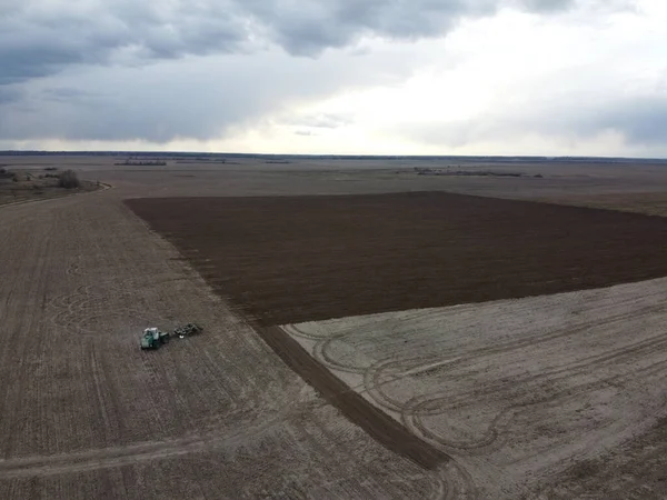 Landmaschinen Auf Dem Feld Luftaufnahme Landwirtschaftliche Arbeit — Stockfoto