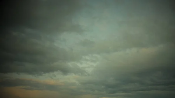 Серое Облачное Небо Качестве Фона Драматическое Небо — стоковое фото