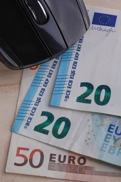 Ratón Ordenador Euro Billetes Una Mesa Madera — Foto de Stock