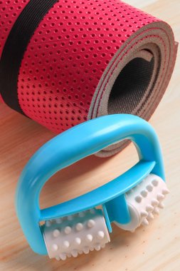 Selülit tedavisi için ayarlayın. Fitness köpük rulo, için ideal kendi kendine masaj.