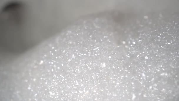 Pile Foam Moves Wave Bathroom Stream Water Background Bubbles Burst — Stock Video