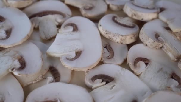 Uma Pilha Cogumelos Champignon Picados Gira Fazendo Pizza Restaurante Casa — Vídeo de Stock