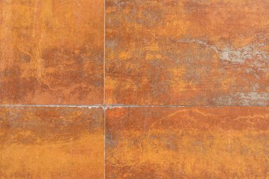 Dikişleri paslı arka plan dokusu. Döşemeli paslı duvar