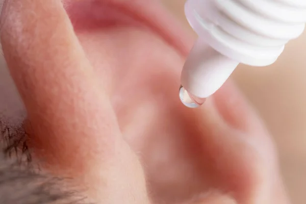 Gotas Para Los Oídos Uso Medicamentos Para Tratar Las Enfermedades — Foto de Stock