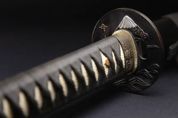 Японский самурайский меч — стоковое фото