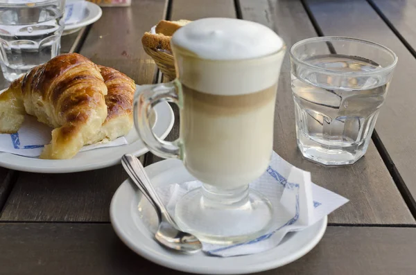 Leite Café Com Croissants Biscoitos — Fotografia de Stock