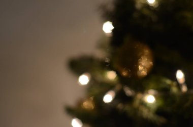 Bulanık noel ağacı ışıkları, yakın çekim