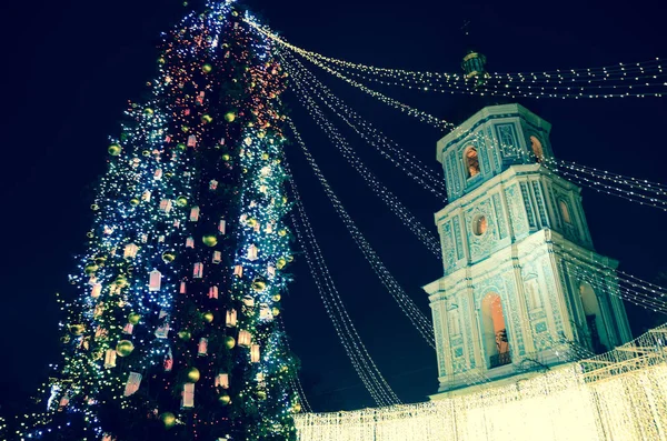 Vista Turva Árvore Natal Kiev Ucrânia — Fotografia de Stock