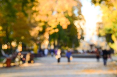 Sonbahar park, bulanık görünüm 