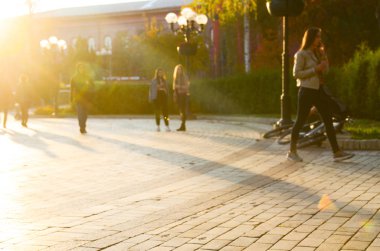 Sonbahar park, bulanık görünüm 
