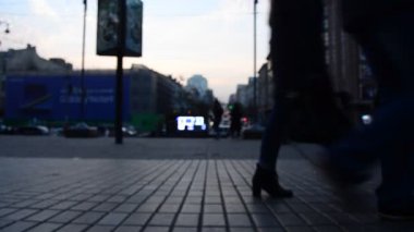 Khreschyatik, Kiev, Ukrayna Merkez sokakta yürüyen insanlar