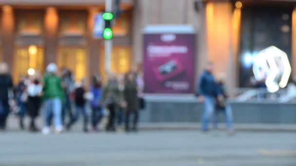 Vue Imprécise Des Gens Marchant Long Rue Centrale Khreschyatik Kiev — Video