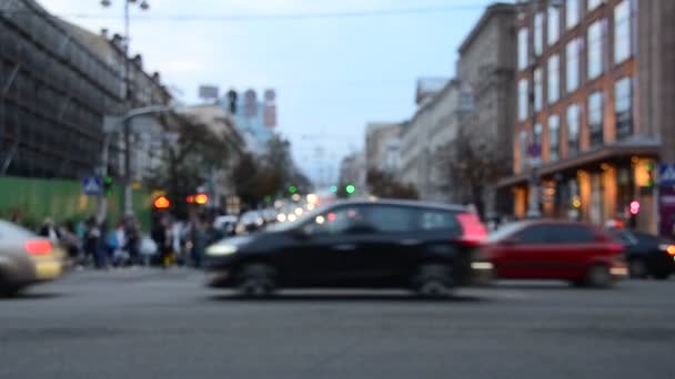 Scène floue de circulation automobile floue 