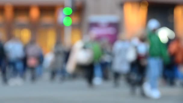 Unfokussierter Blick Auf Menschen Die Die Zentrale Straße Von Khreschyatik — Stockvideo