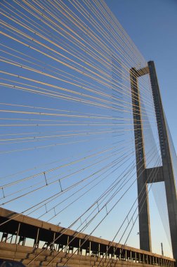 modern yüksek köprü, kentsel mimari kavramı