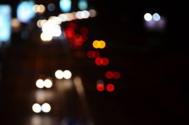 Bulanık soyut ışıklar gece şehrin arka planı