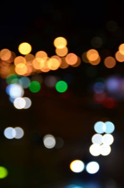 Bulanık soyut ışıklar gece şehrin arka planı