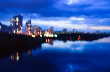 Bulanık şehir. Renkli soyut arkaplan