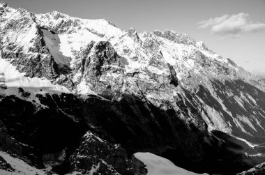 Dağların manzarası, doğa arkaplanı