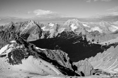 Dağların manzarası, doğa arkaplanı