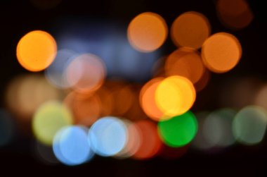 Bulanık soyut ışıklar gece şehrin arka planı