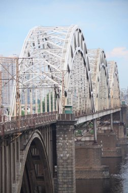 modern yüksek köprü, kentsel mimari kavramı