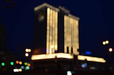 Bulanık soyut ışıklar gece şehrin arka planı