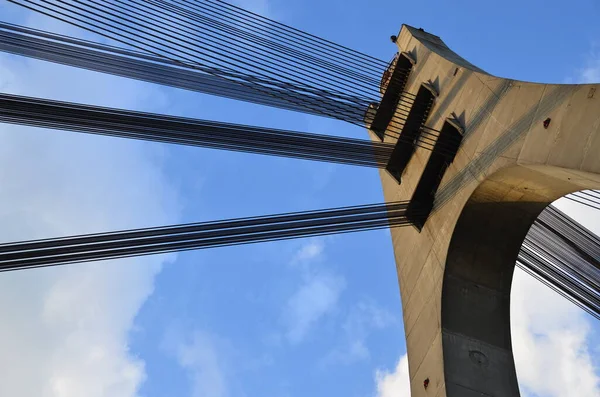 Moderna Ponte Alta Arquitetura Urbana Conceito Fundo — Fotografia de Stock