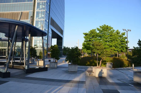 Geometrik mimari binalar tasarımı