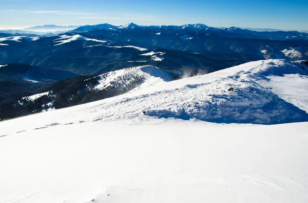 Paisagem Inverno Montanhas Nevadas Fundo Natureza — Fotografia de Stock