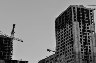 Şehirdeki modern binaların görünüşü