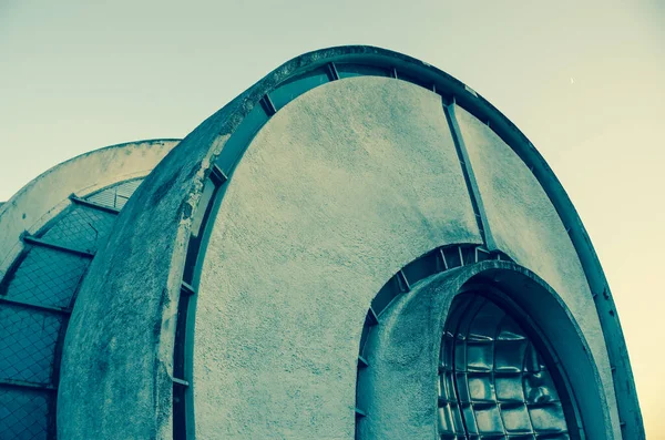 Kyiv Krematoryum ön cephe detayları, Baikove Mezarlığı