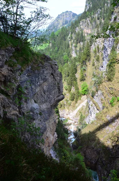 Dağların manzarası, doğa arkaplanı