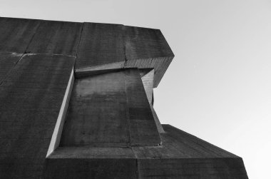 minimal geometrik şekiller, mimari çizgiler