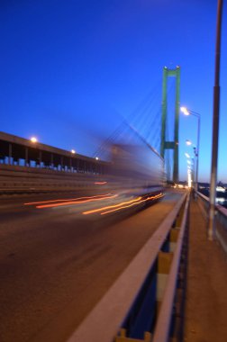 Bulanık soyut ışıklar gece şehrin arka planı