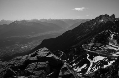 Dağların manzarası, doğa arkaplanı