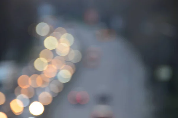 Cidade Noite Com Carros Movimento Luz Turva Estrada Movimentada — Fotografia de Stock