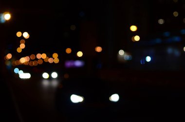 Bulanık soyut ışıklar gece şehrin arka planı