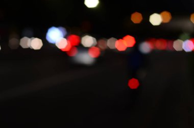 Bulanık soyut ışıklar gece şehrin arka planı