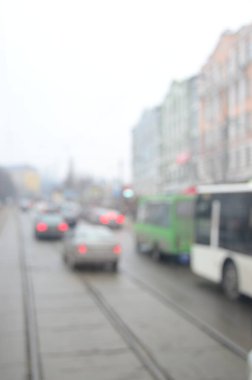 Yol trafiğinin, Kyiv 'in, Ukrayna' nın odaksız görüntüsü